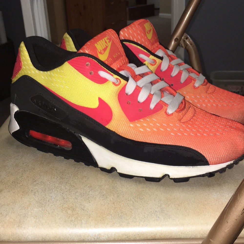 Nike Mens AirMax 90 Em “Sunset Pack”